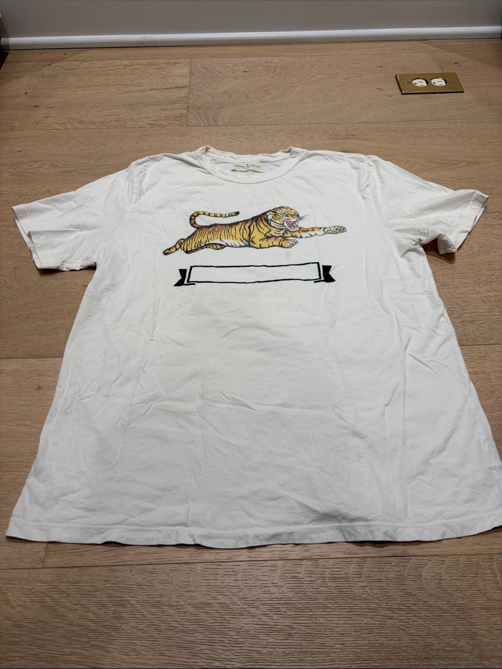 GUC Imogene + Willie the “Scrimmage” Tiger tee Sz L - Picture 2 of 7
